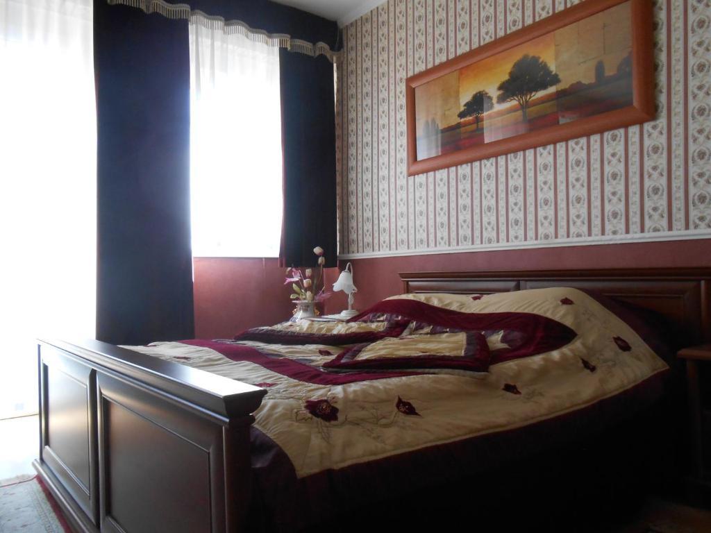 Kalman Panzio Bed & Breakfast Szeged Exterior photo